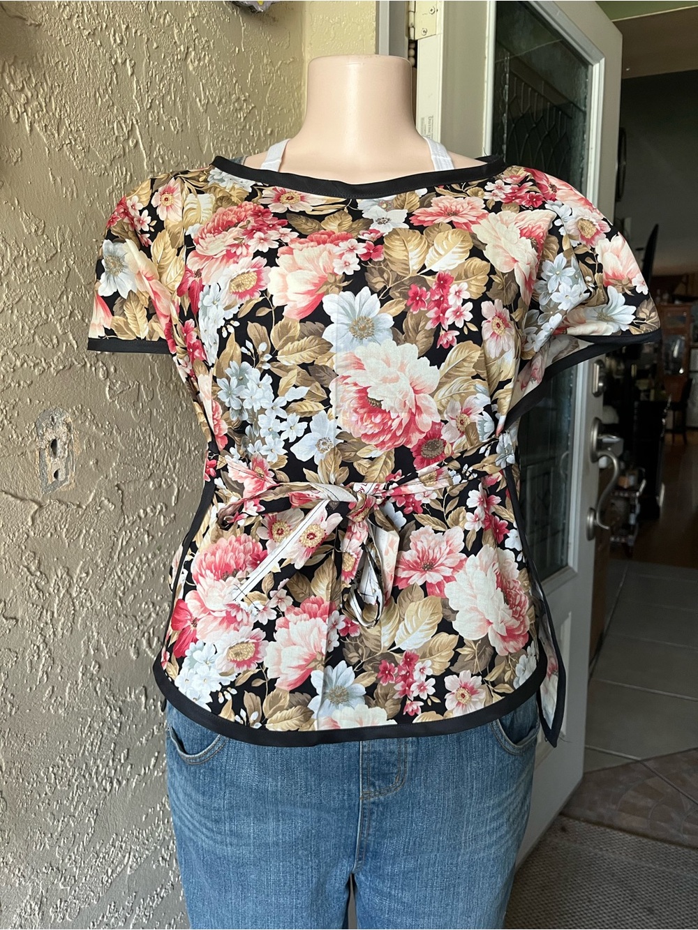 Floral Tie-Waist Blouse in Multi-Color. Vintage wrap top that can be worn multi.
